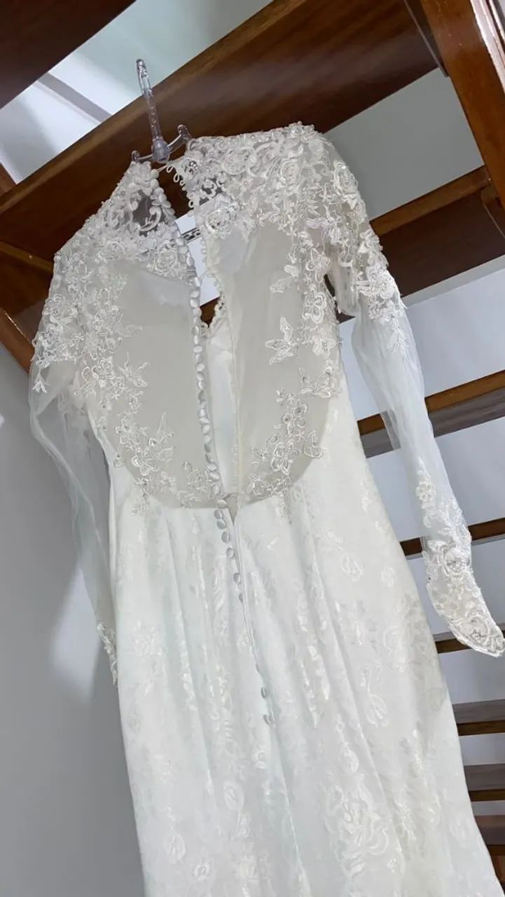 Vestido de Noiva Branco com Renda e Manga Longa - Foto 5