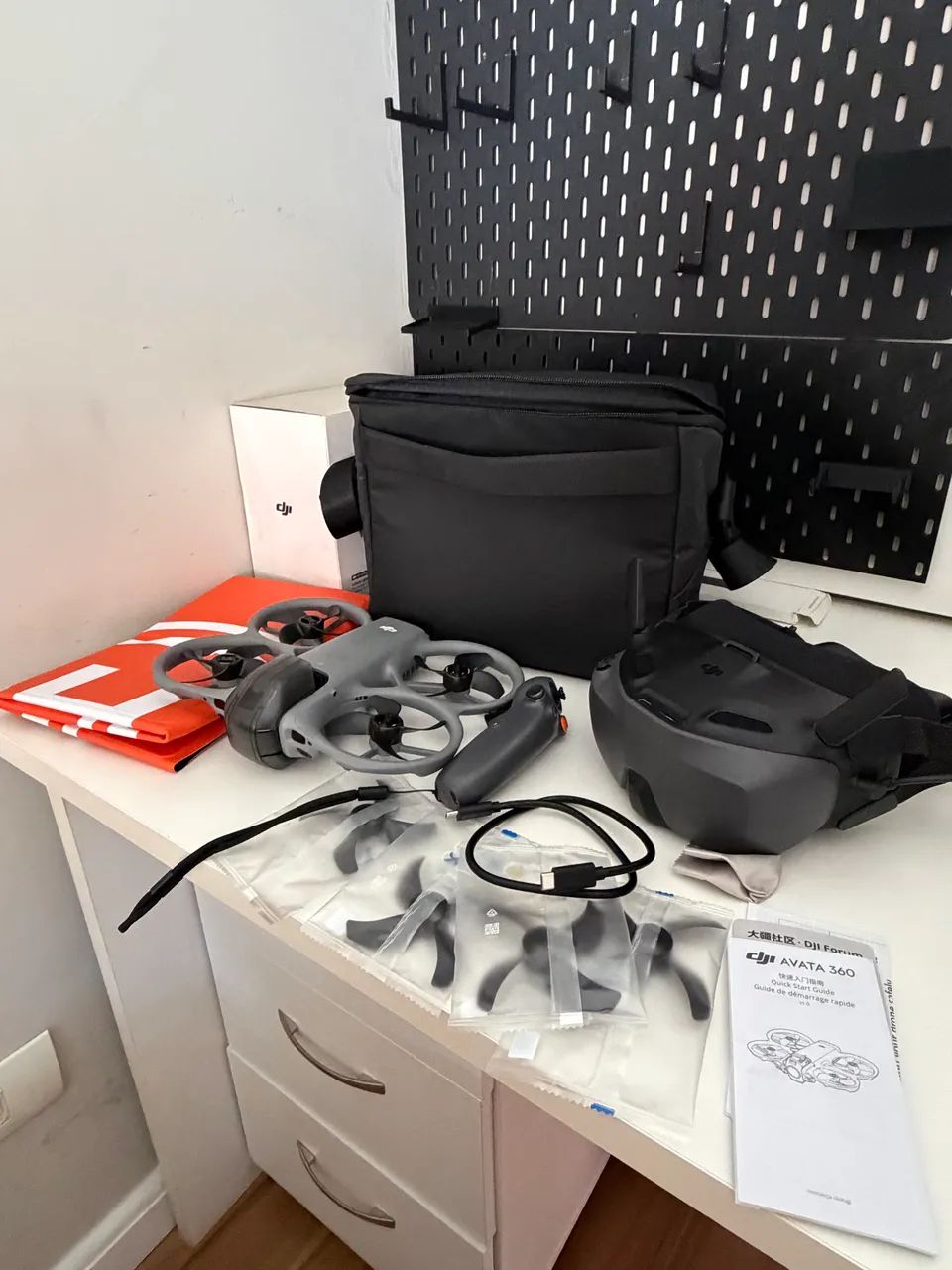 DJI Avata 360 + Goggles N3 + Motion Controller | Zero Ciclo | Estado de Novo - Foto 2