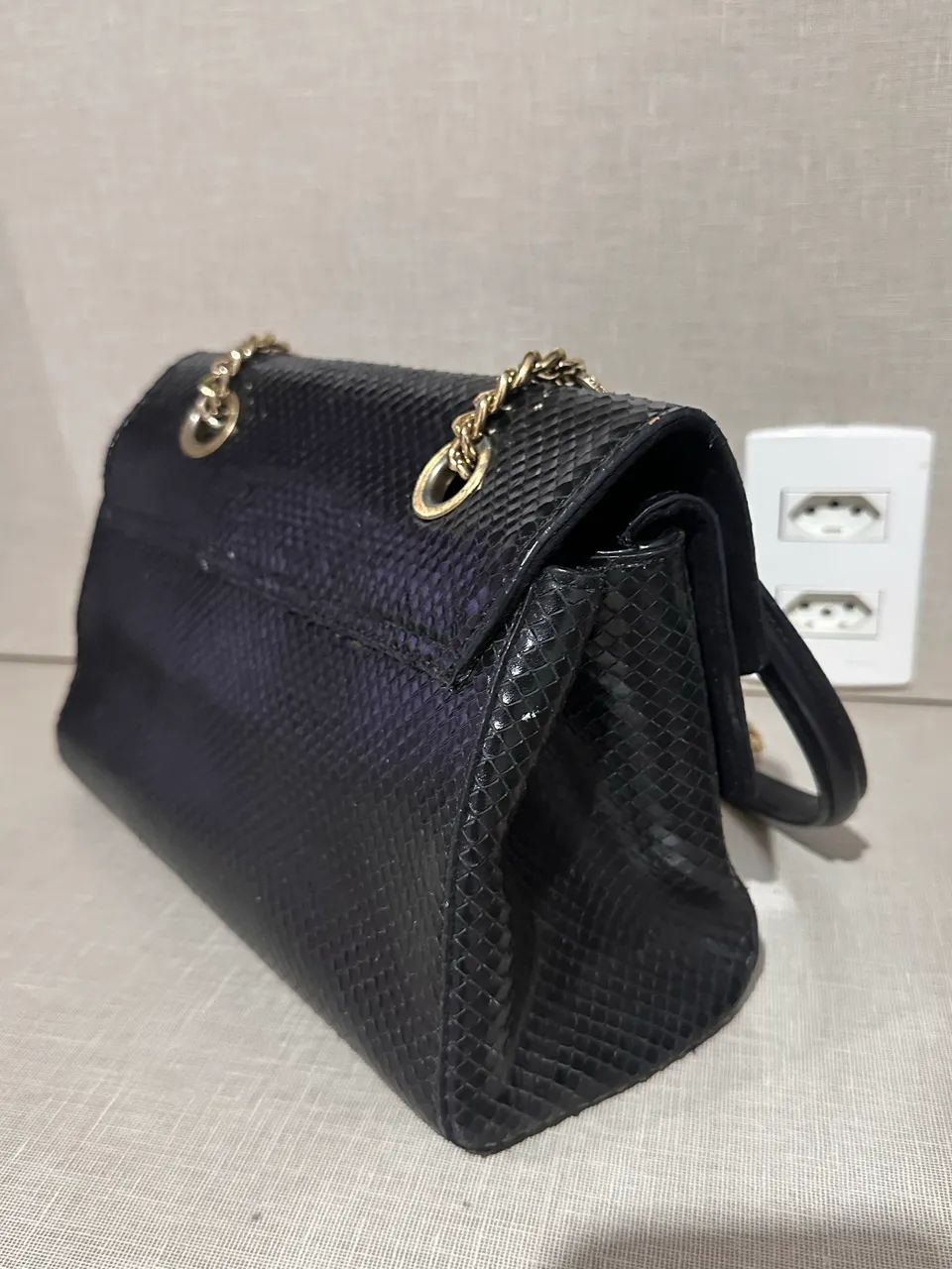 Bolsa Couro Schutz textura bright snake  - Foto 3