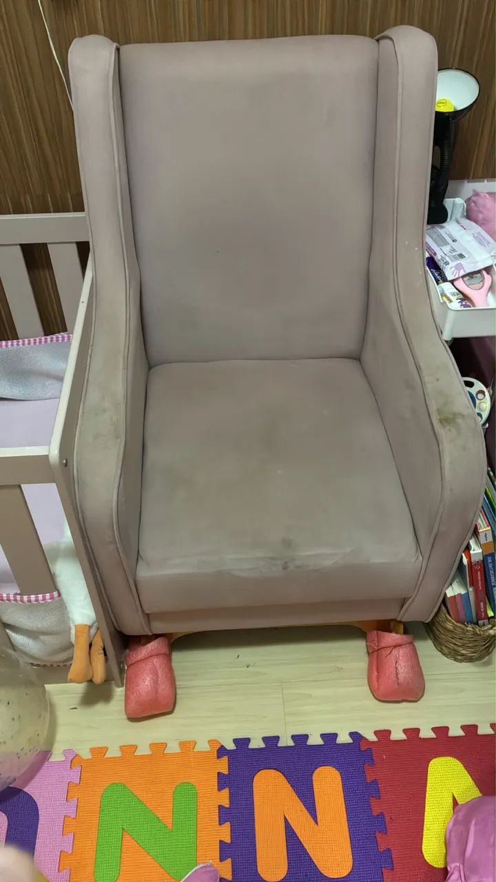 Kit Berço com colchão mais Poltrona e Puff  - Foto 2