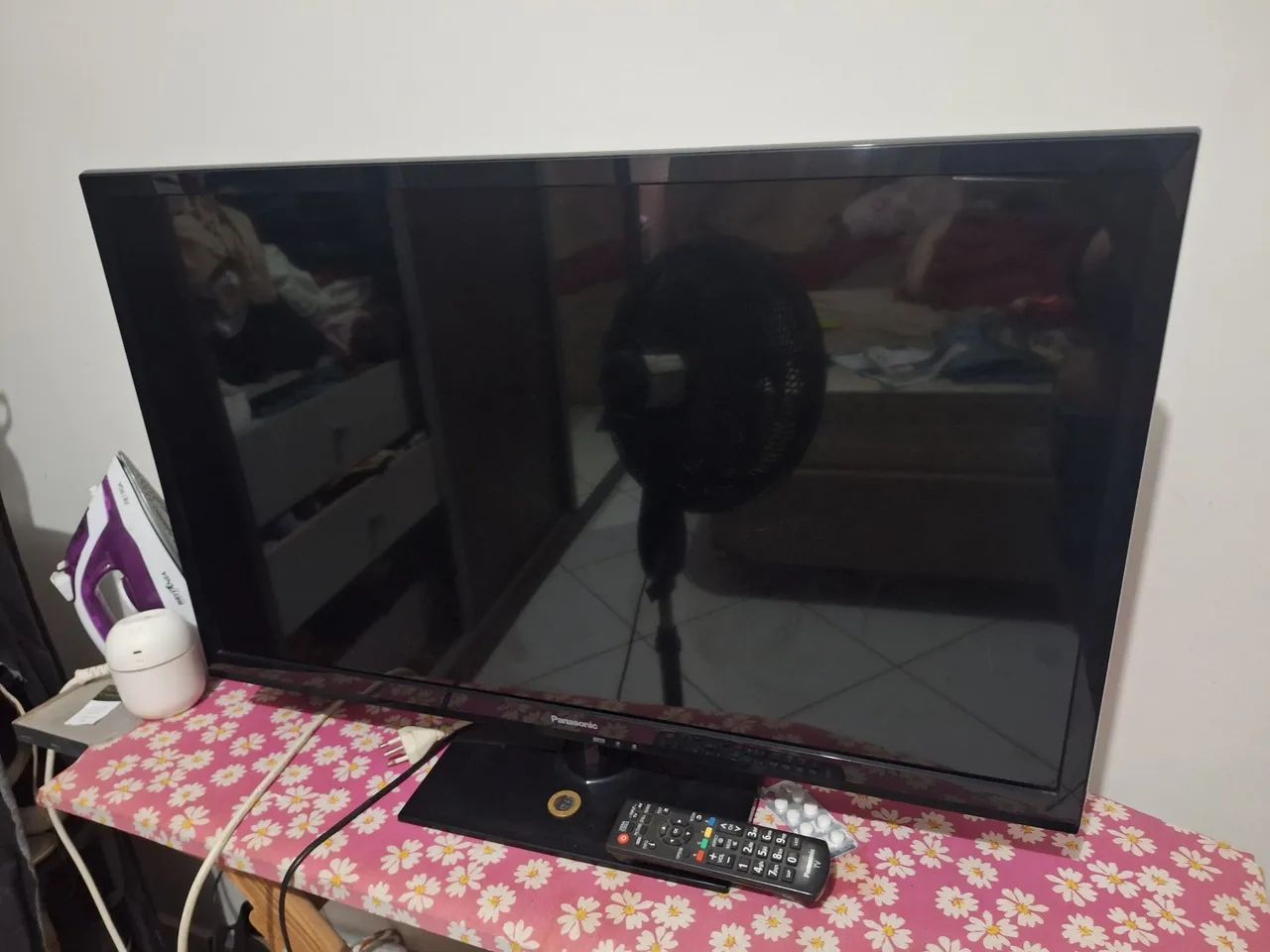 Televisão 32 - Foto 2