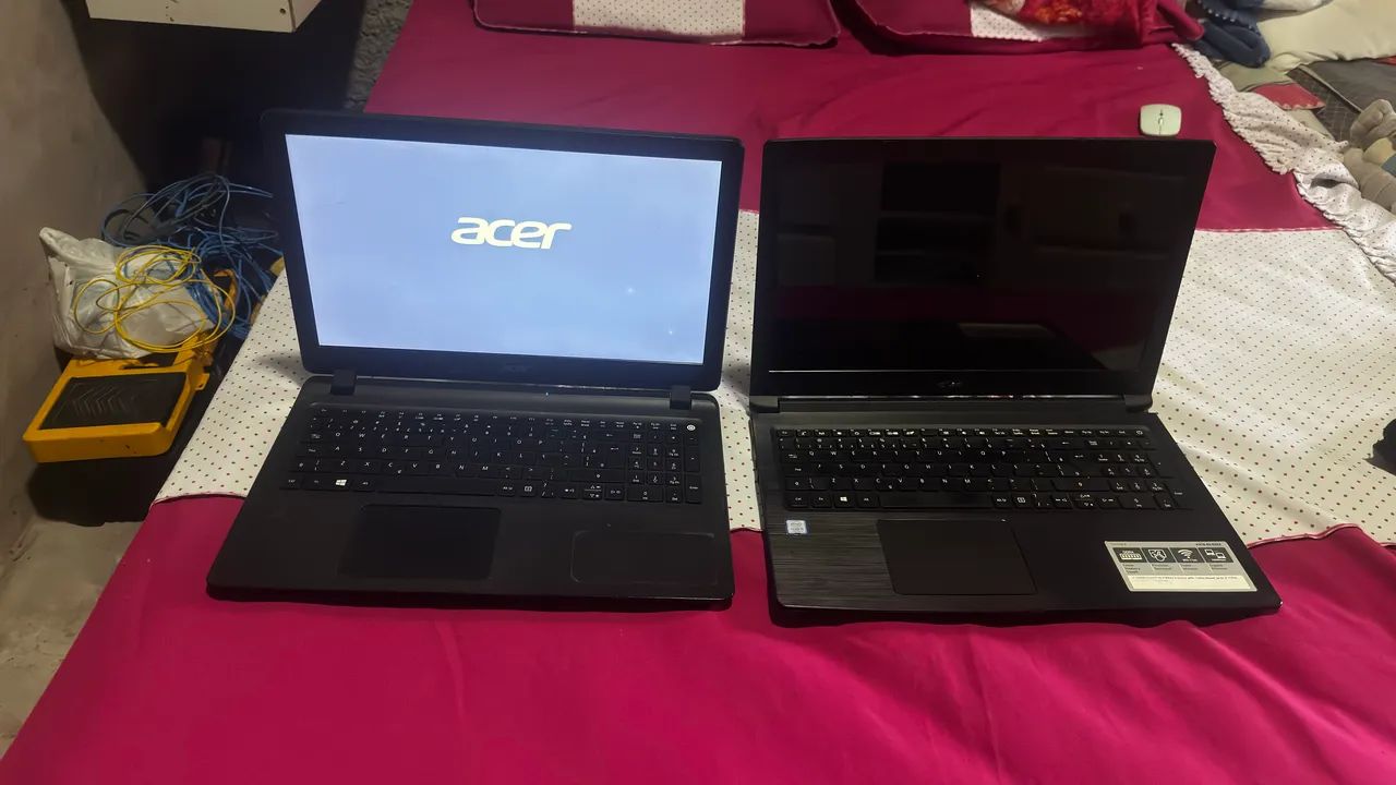 2 Notebooks Acer para consertar ou peças 