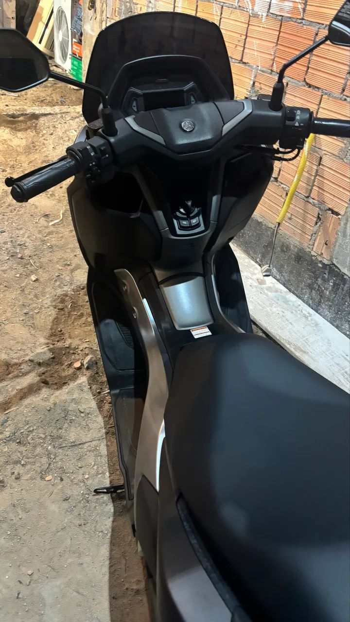 Nmax yamaha 2025 - Foto 2