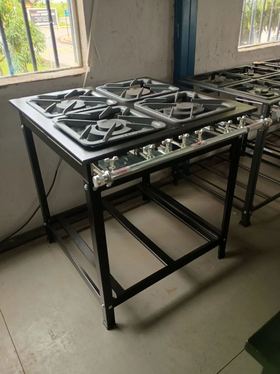 Fogão Industrial 4 Bocas 30x30 - CEFAZ  - Foto 4