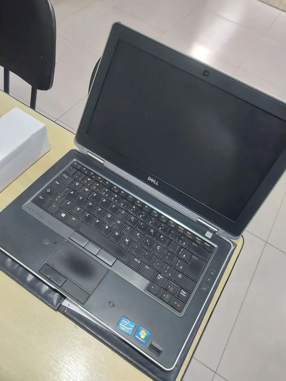 Notebook dell core i7 pra peça não sei como está vendo no estado 
