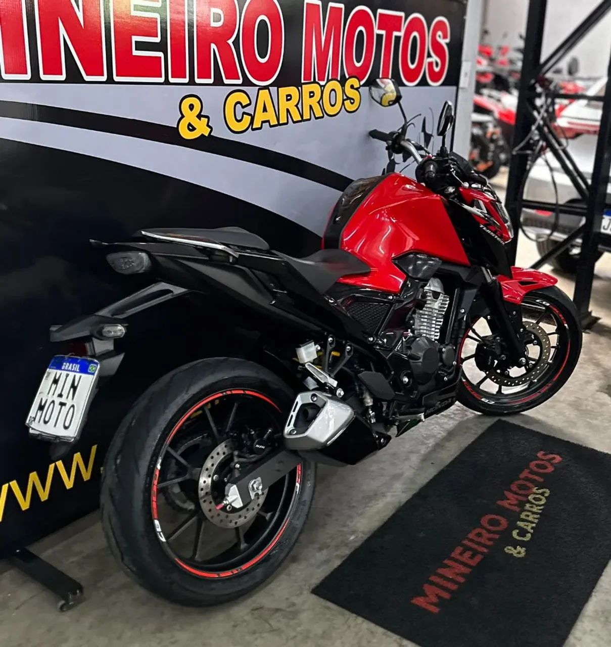 CB 300F Twister Flex - Foto 3