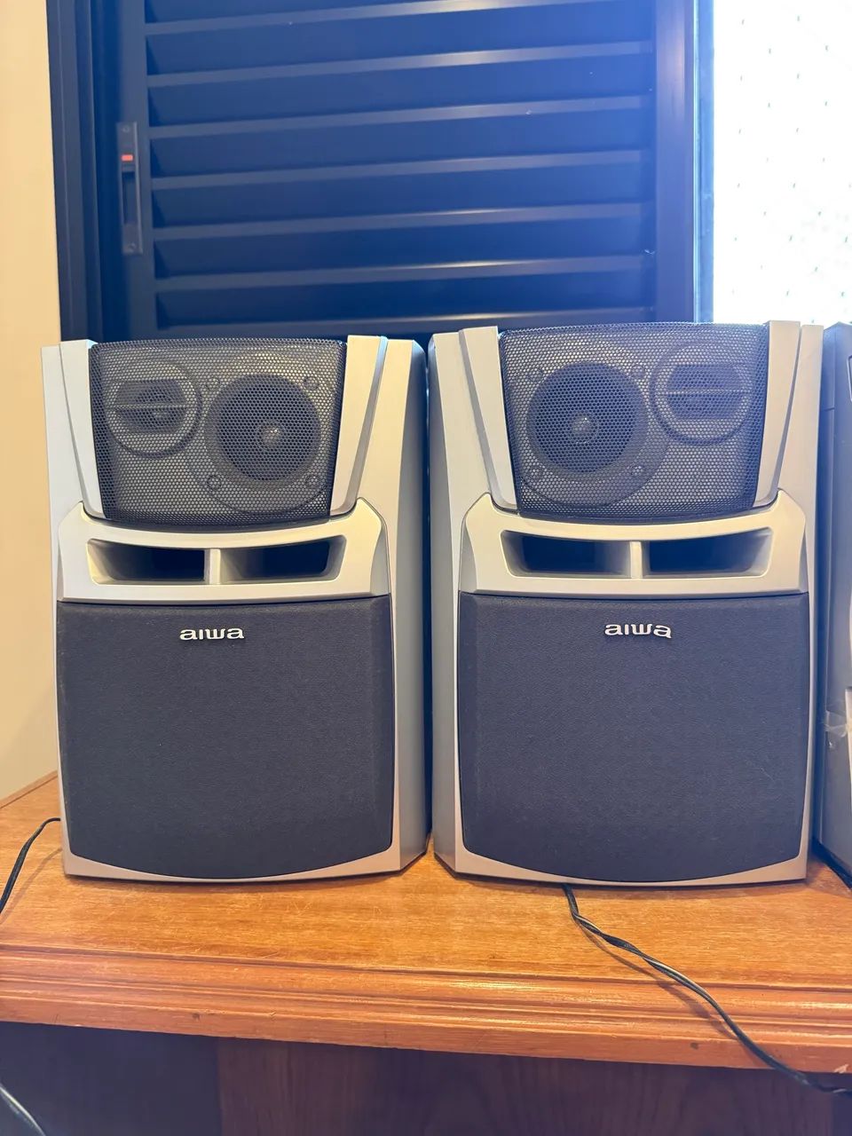 Mini System Aiwa NSX-SZ30 Original + 2 Caixas - Funcionando - Foto 2