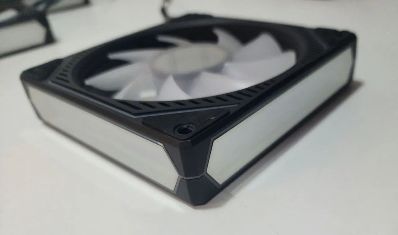 Vendo fans ARGB - Foto 2