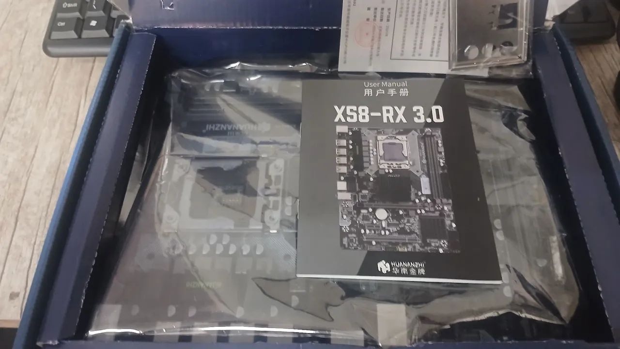 PLACA MÃE SOCKET 1366