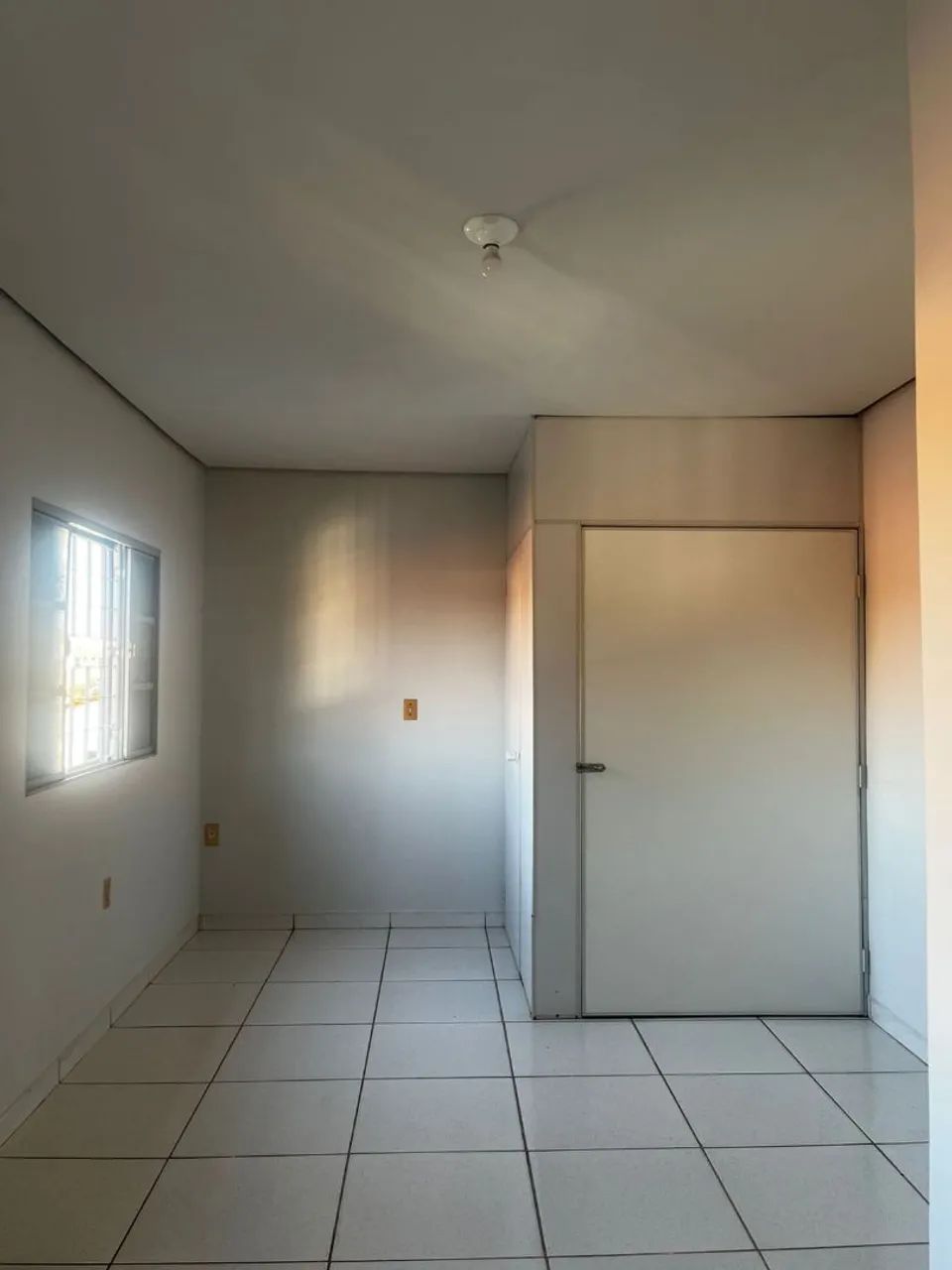 Sobradinho de 1/4- 210 sul  R$ 1.500,00 (63- *) - Foto 2