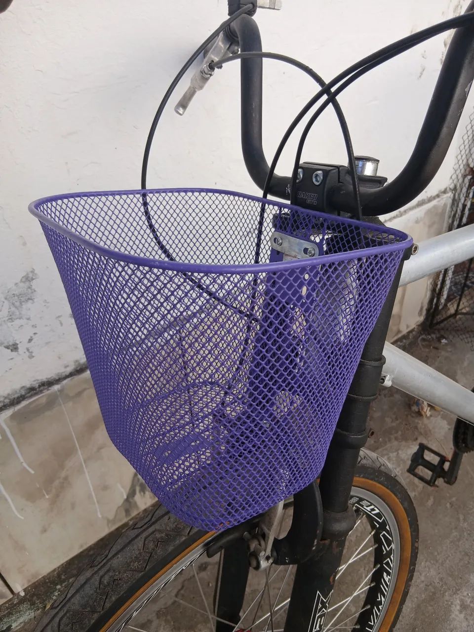 Bicicleta Aro 26 quadro de alumínio  - Foto 5