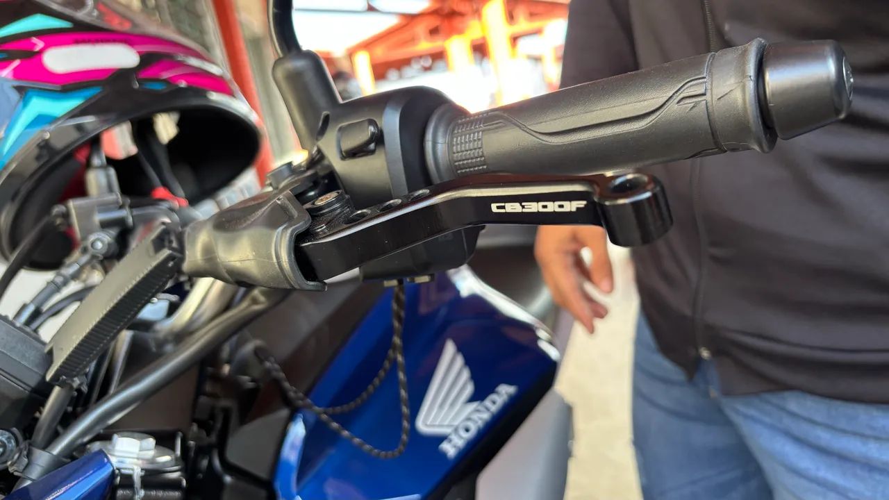 Cb Twister 300F  - Foto 5