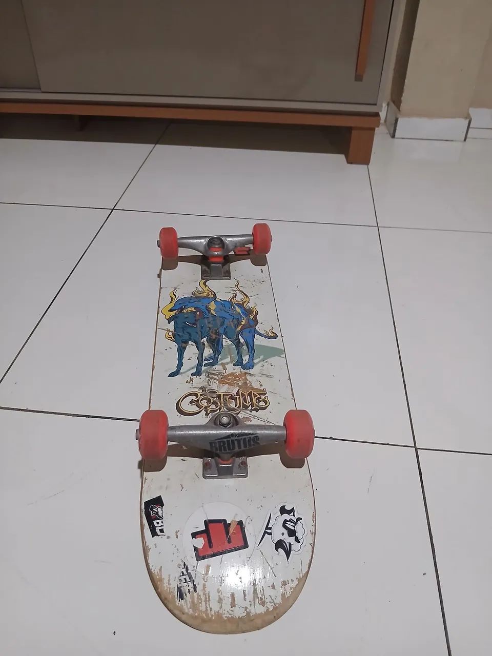 Skate com roda moska