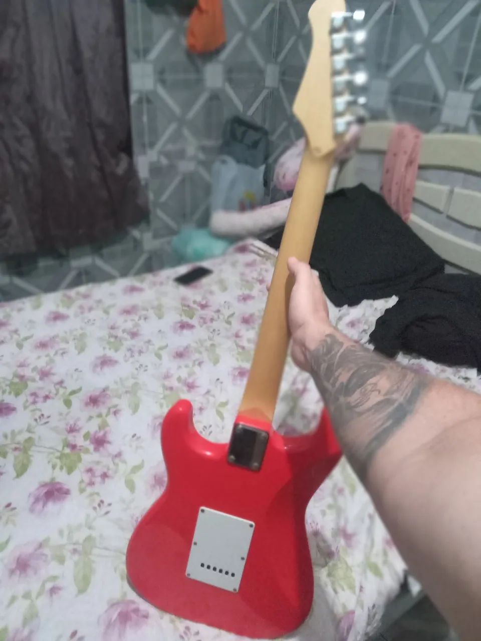 Guitarra aceito troca  - Foto 2