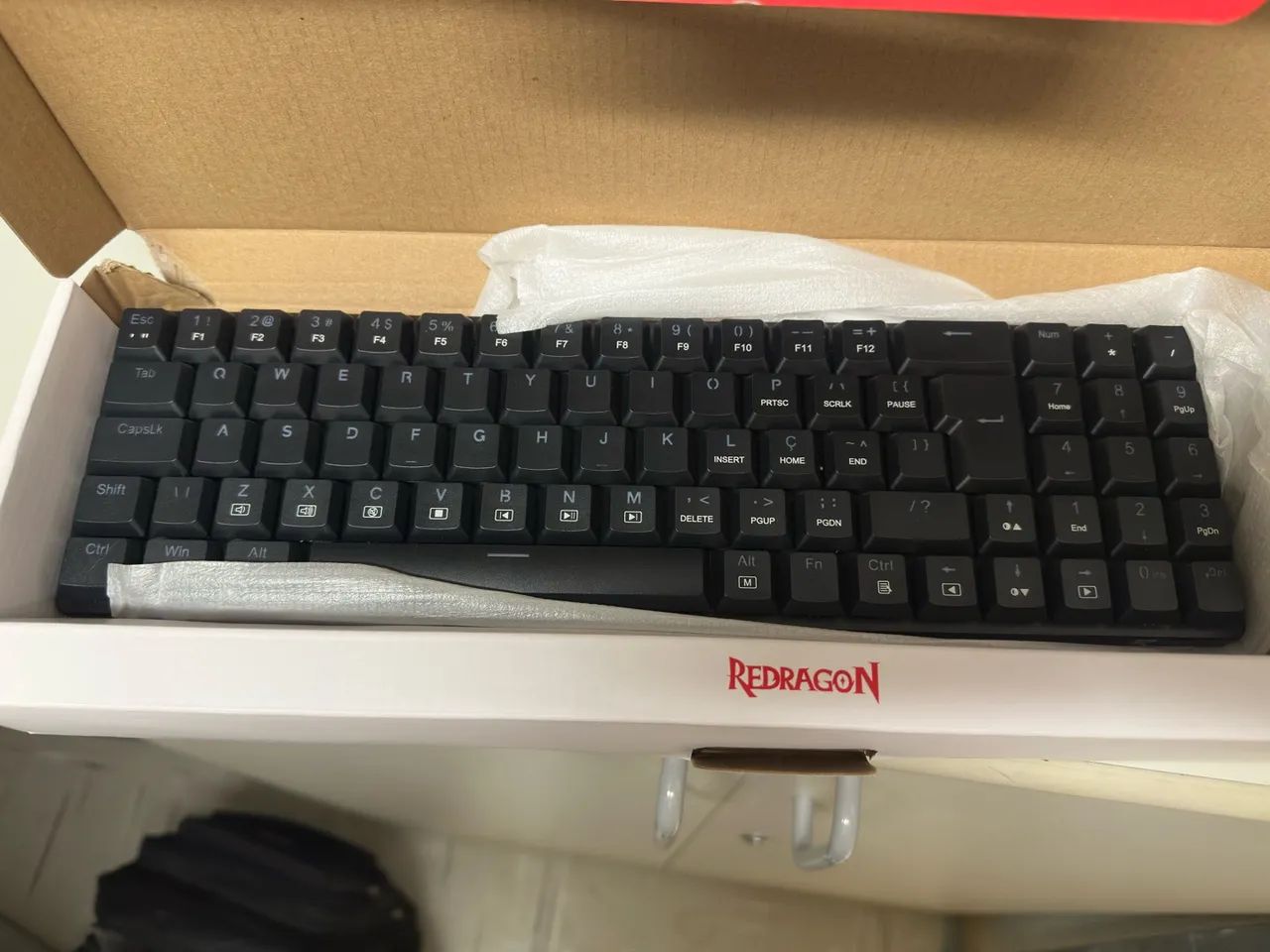 KIT TECLADO E MOUSE BS-8772 BK REDRAGON - Foto 4