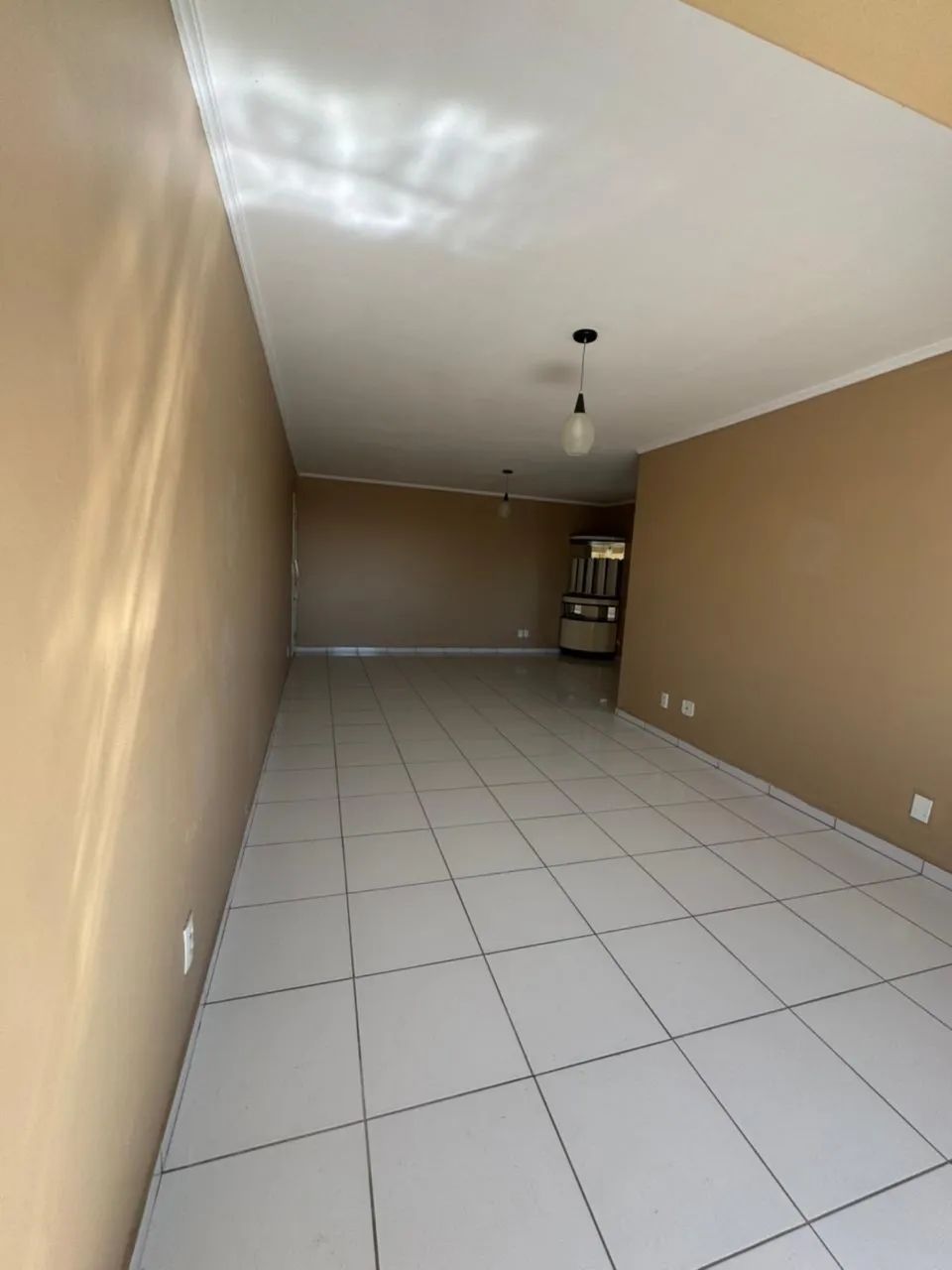 Alugo apartamento no centro da cidade com 3/4 - Foto 5