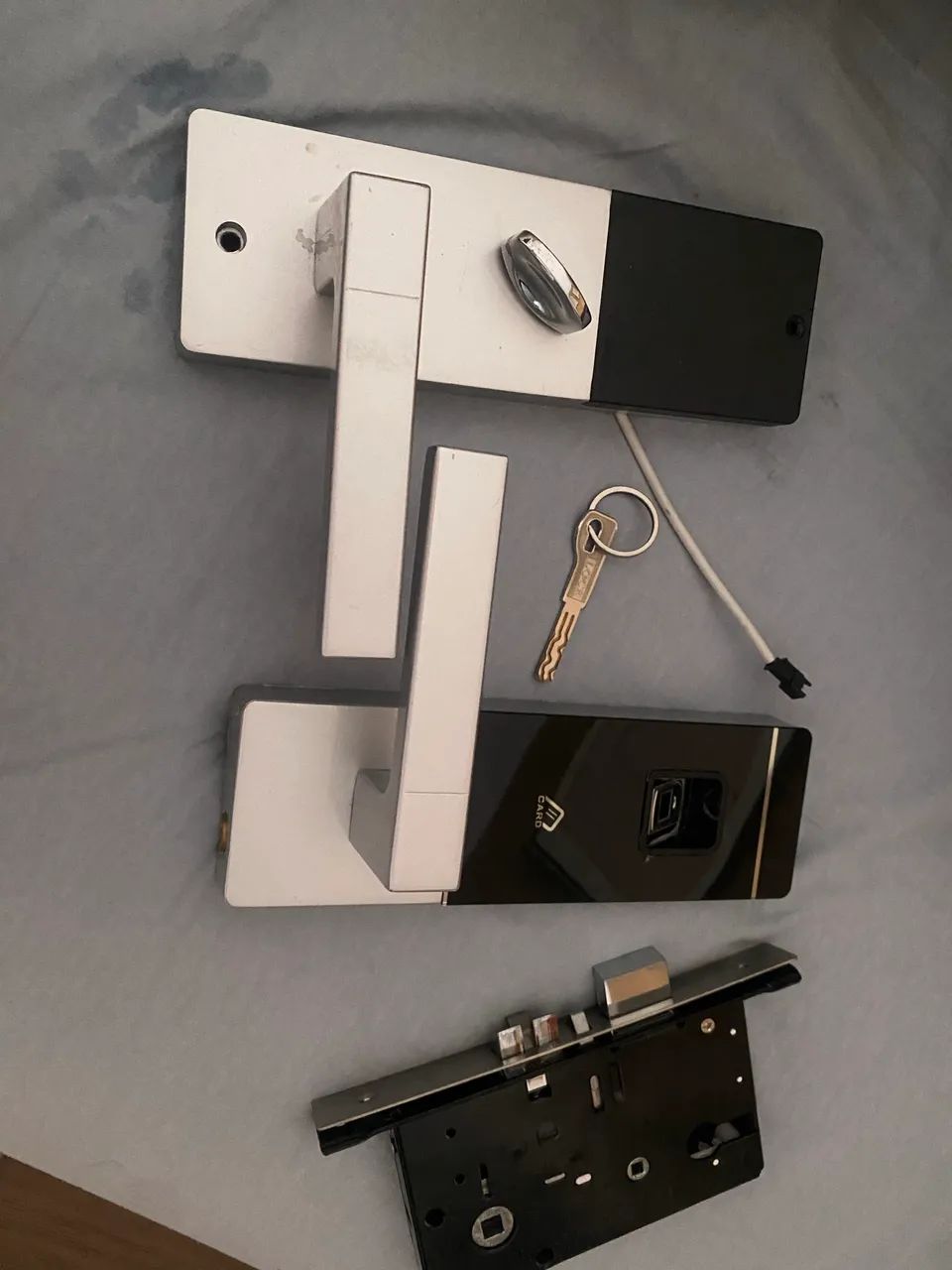 Fechadura eletrônica 401231840207841283