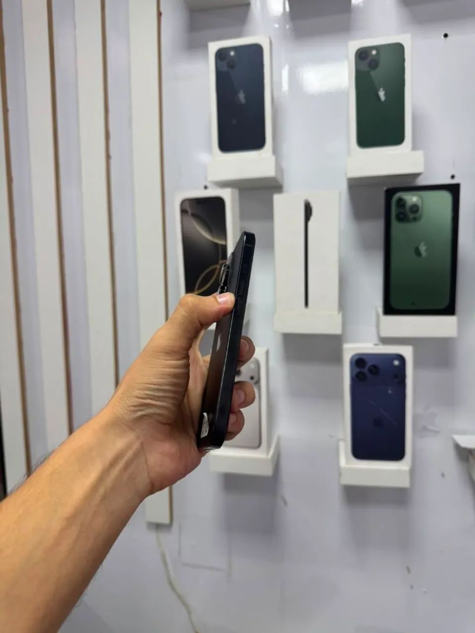 iPhone 16 Pro - 256GB <br>?4.799,00 - Foto 2