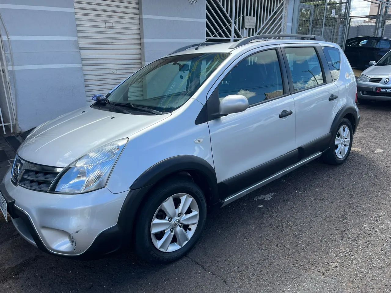 Nissan Livina 2012