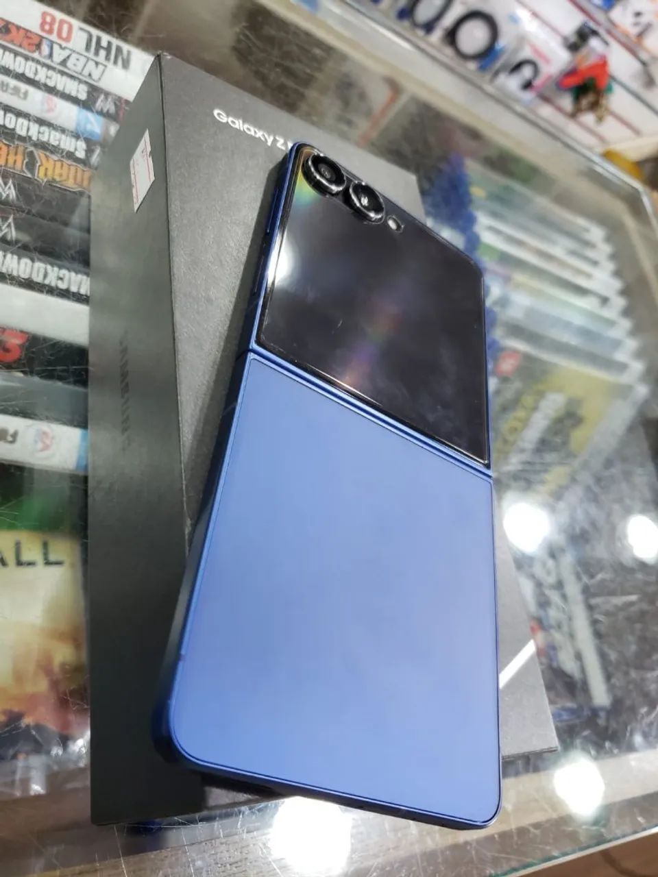 Galaxy Z flip7 impecável 