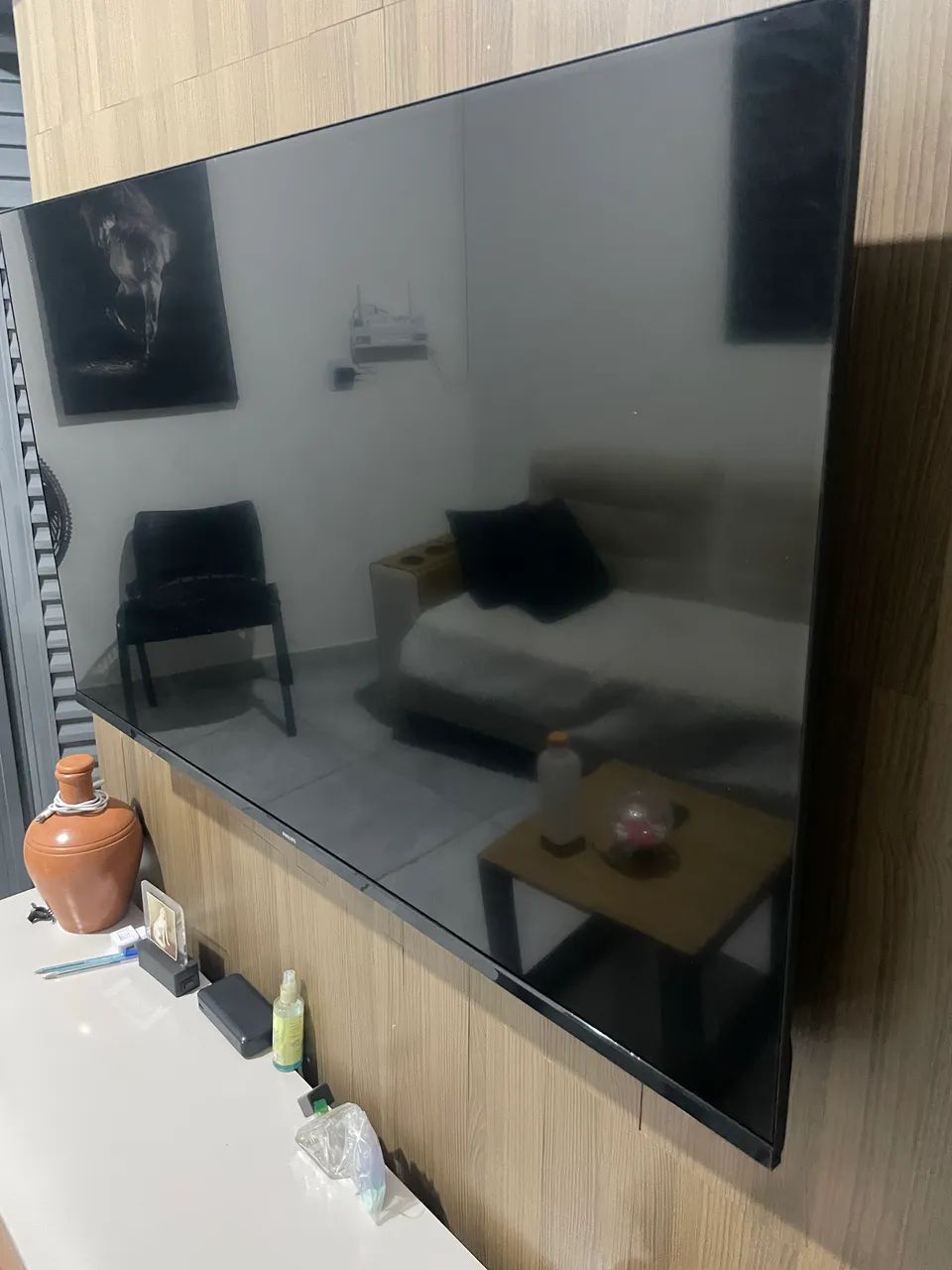 Vende-se smart tv Philips 50 polegadas semi nova apenas 2 meses de uso  - Foto 2