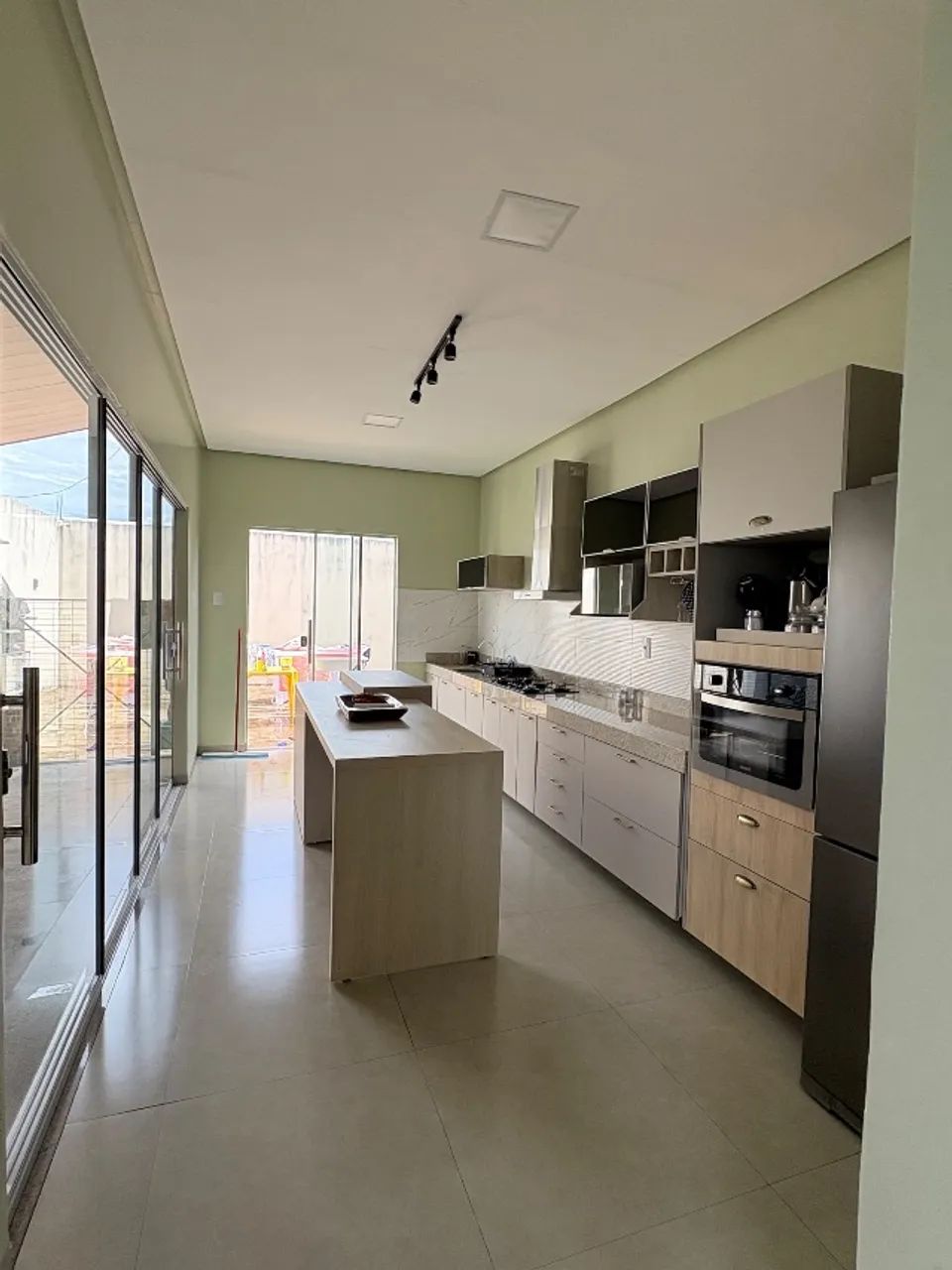 Casa no bairro cidade jardim, ampla e aconchegante  - Foto 5
