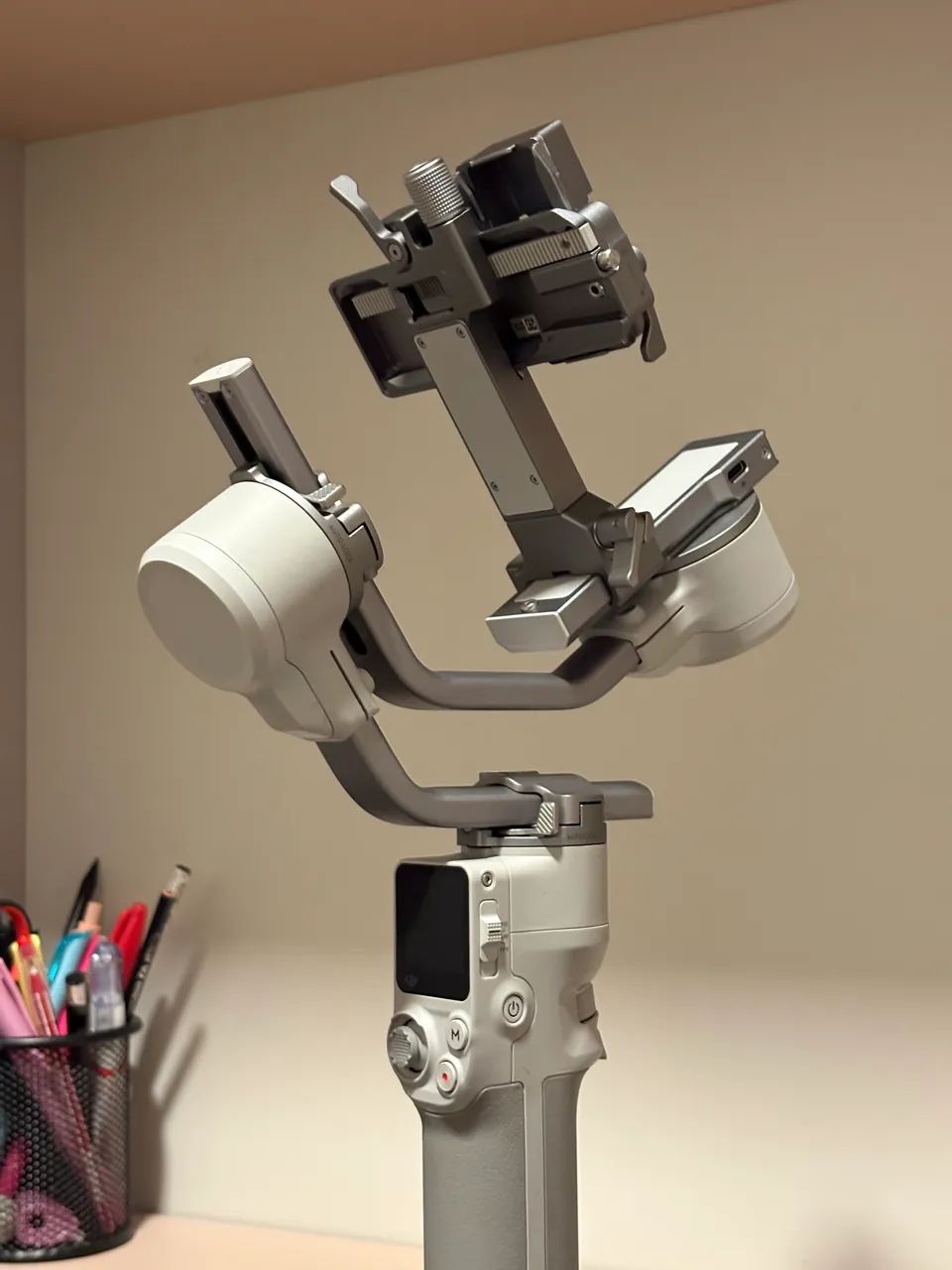 GIMBAL DJI RS4 mini - SEMI NOVO - Foto 3