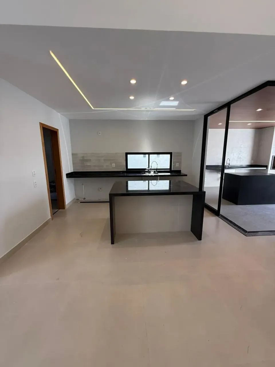 Casa linear no Vale dos Cristais 4 em Macaé-RJ - Foto 4
