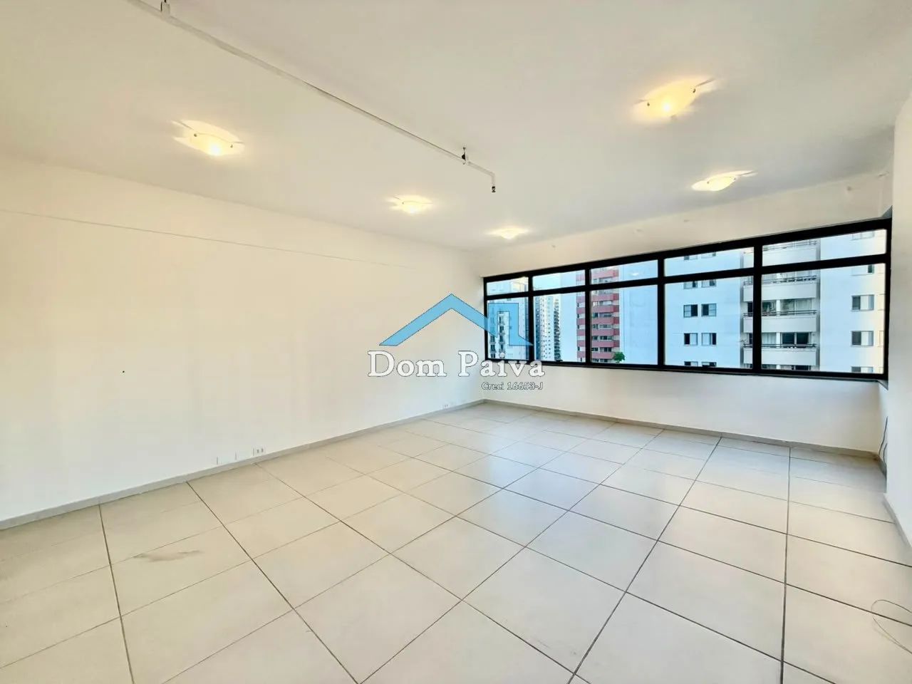 Sala Comercial Próxima do Metrô Saúde, São Paulo - Foto 4