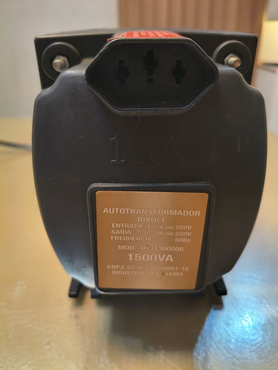 Transformador bivolt de 110v para 220v  - Foto 3
