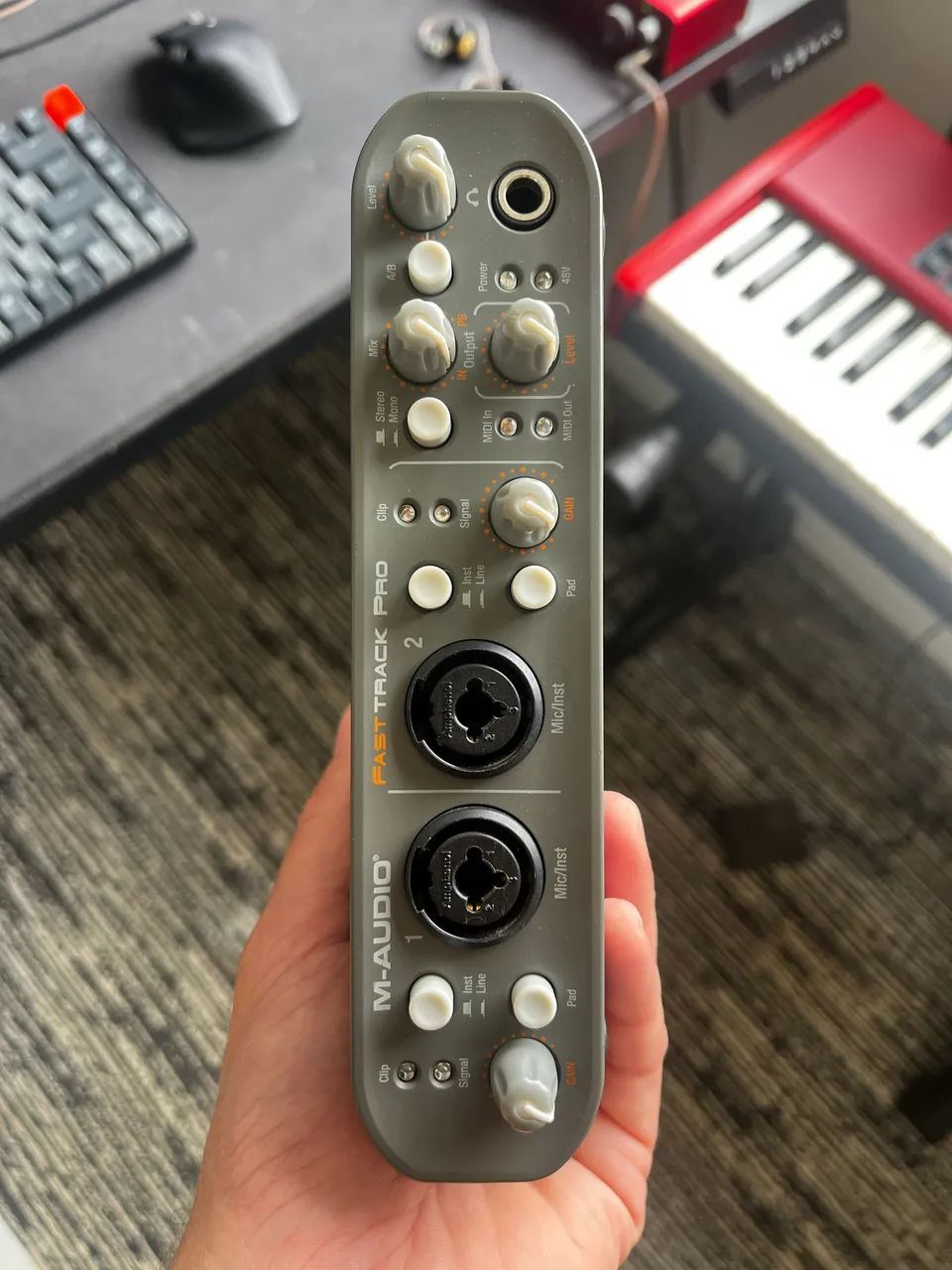 M-Audio Fast Track Pro 4x4 USB - Interface de Áudio - Foto 3