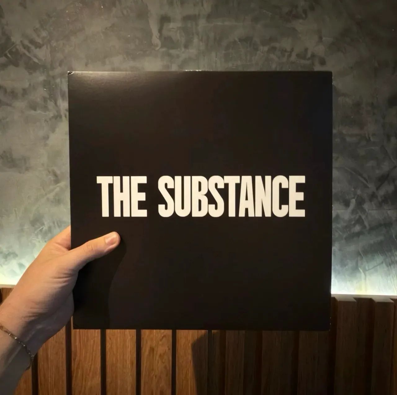Vinil A Substância The Substance - Foto 2