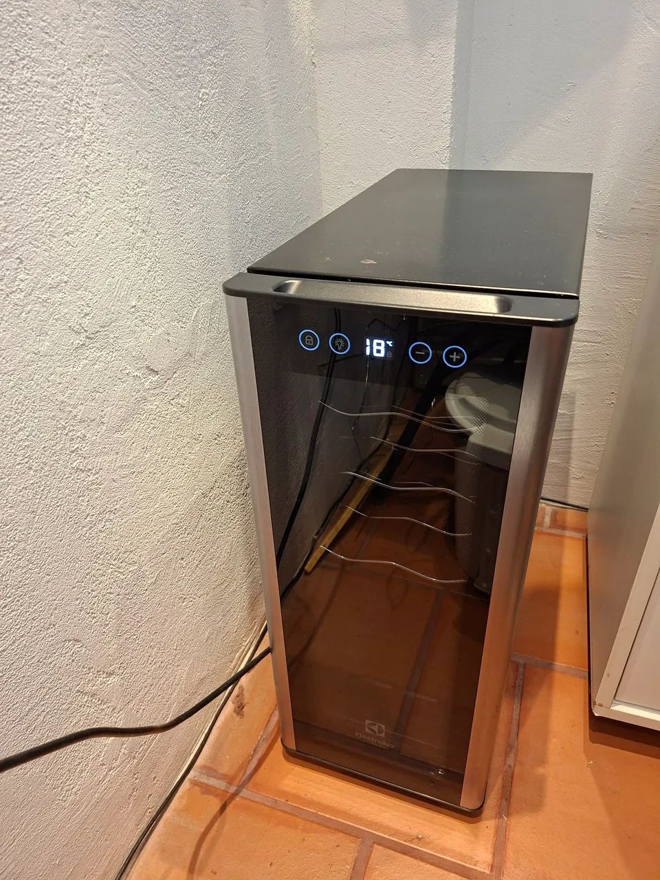 Adega Electrolux  - Foto 3