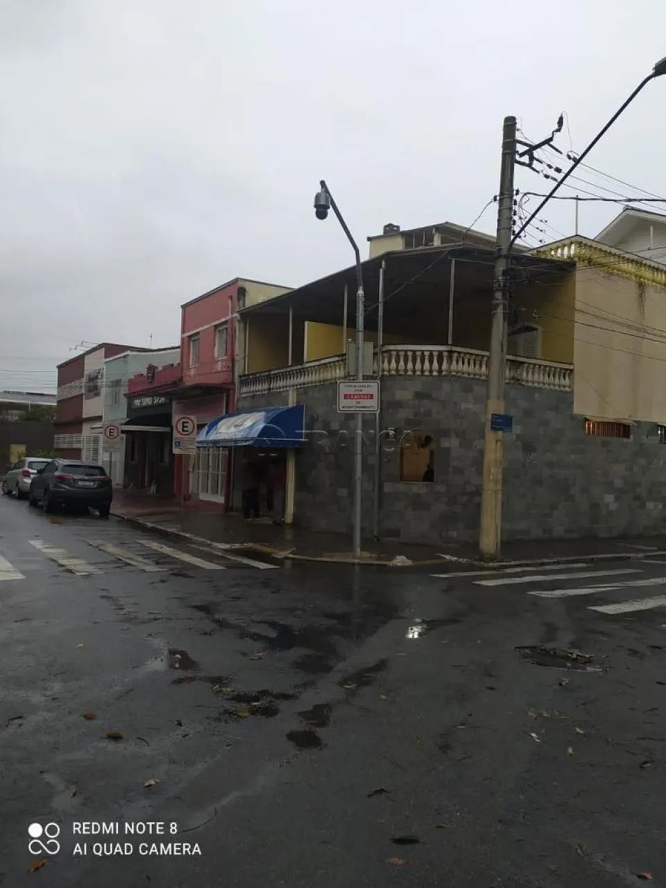 Prédio comercial e residencial, bem localizado, próximo a hospital e supermercado. - Foto 3