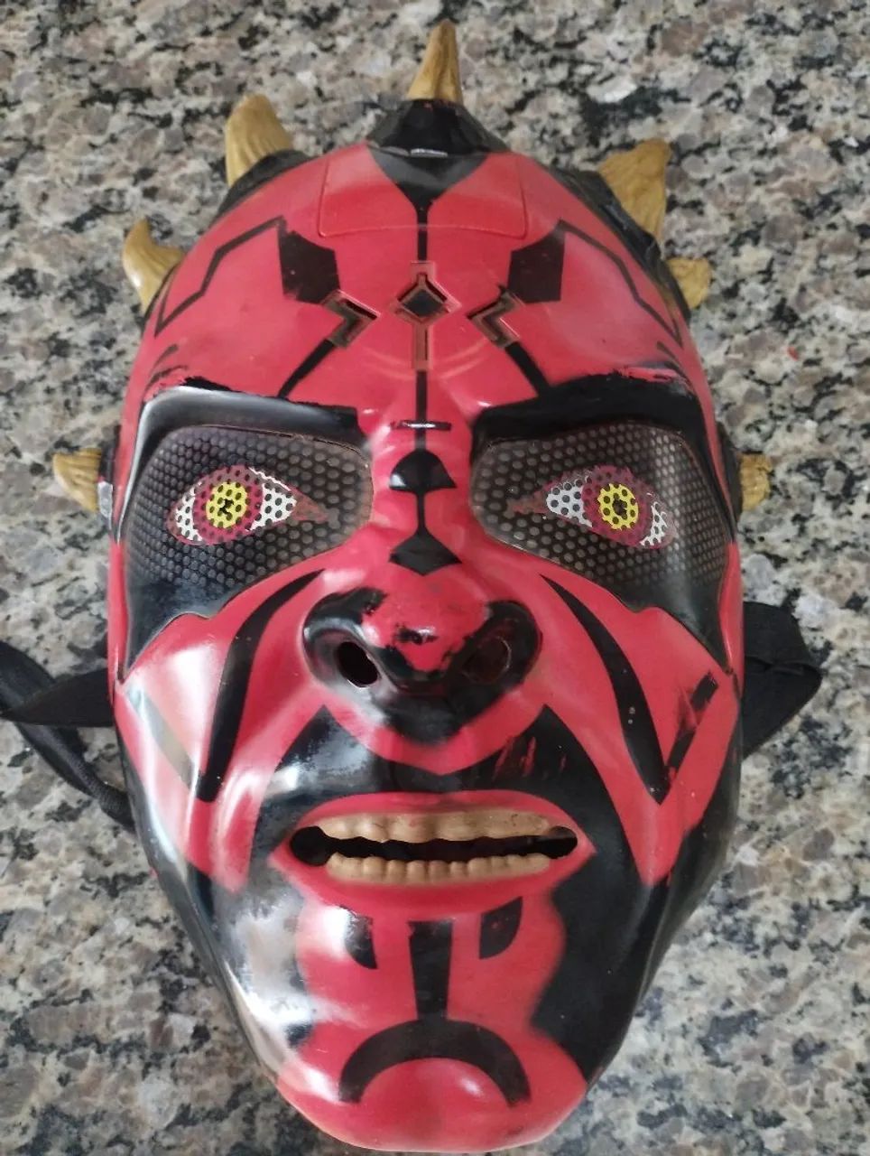 MASCÁRA ELETRÔNICA DO DARTH MAUL