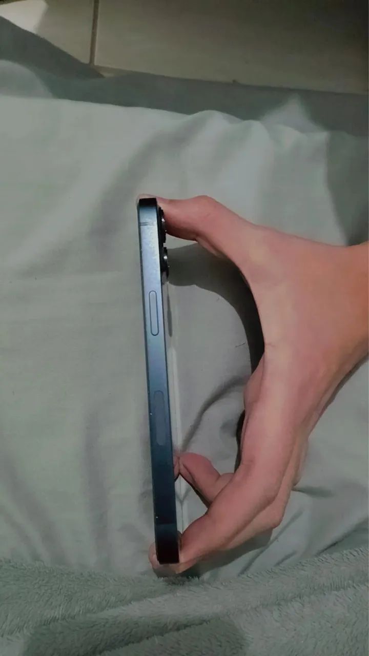     iPhone 13 128GB | Estado de Novo