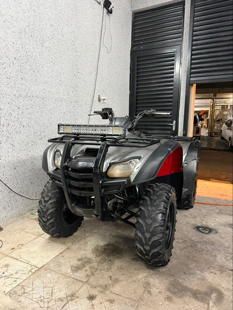 Quadriciclo FourTrax 4x4 - Foto 4
