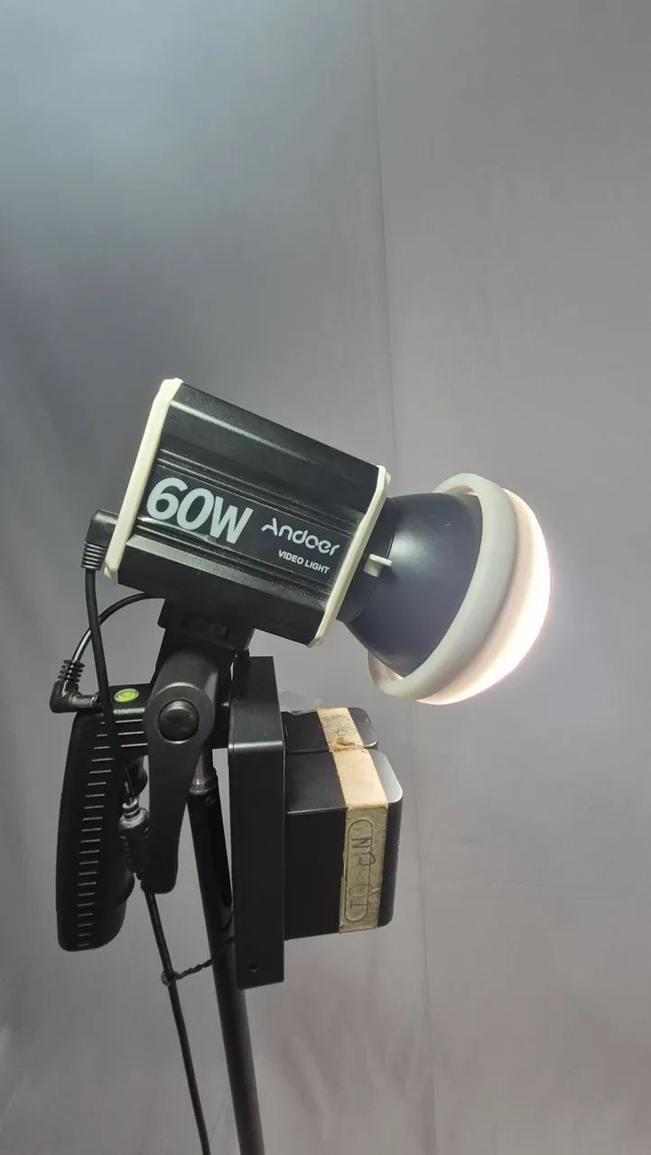 LED 60W A BATERIA  - Foto 3
