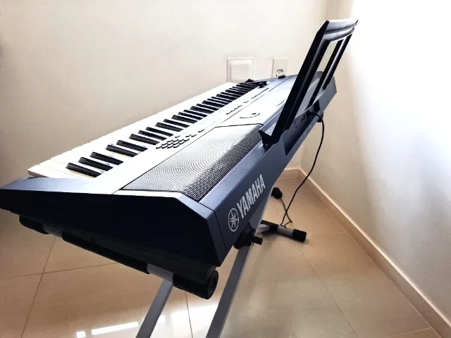 teclado yamaha psr e433