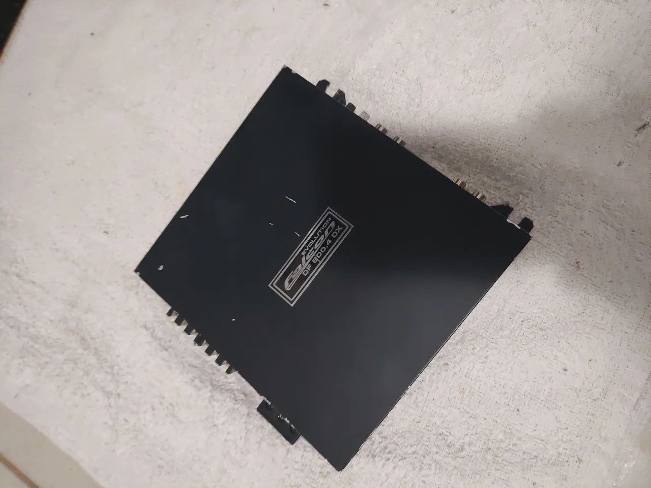 Potencia digital Falcon evolution 800de 4 canais 