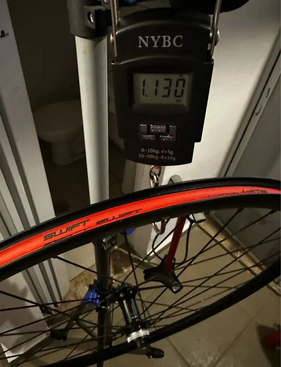 Par de rodas shimano - 700 - Speed - 11v - Foto 4