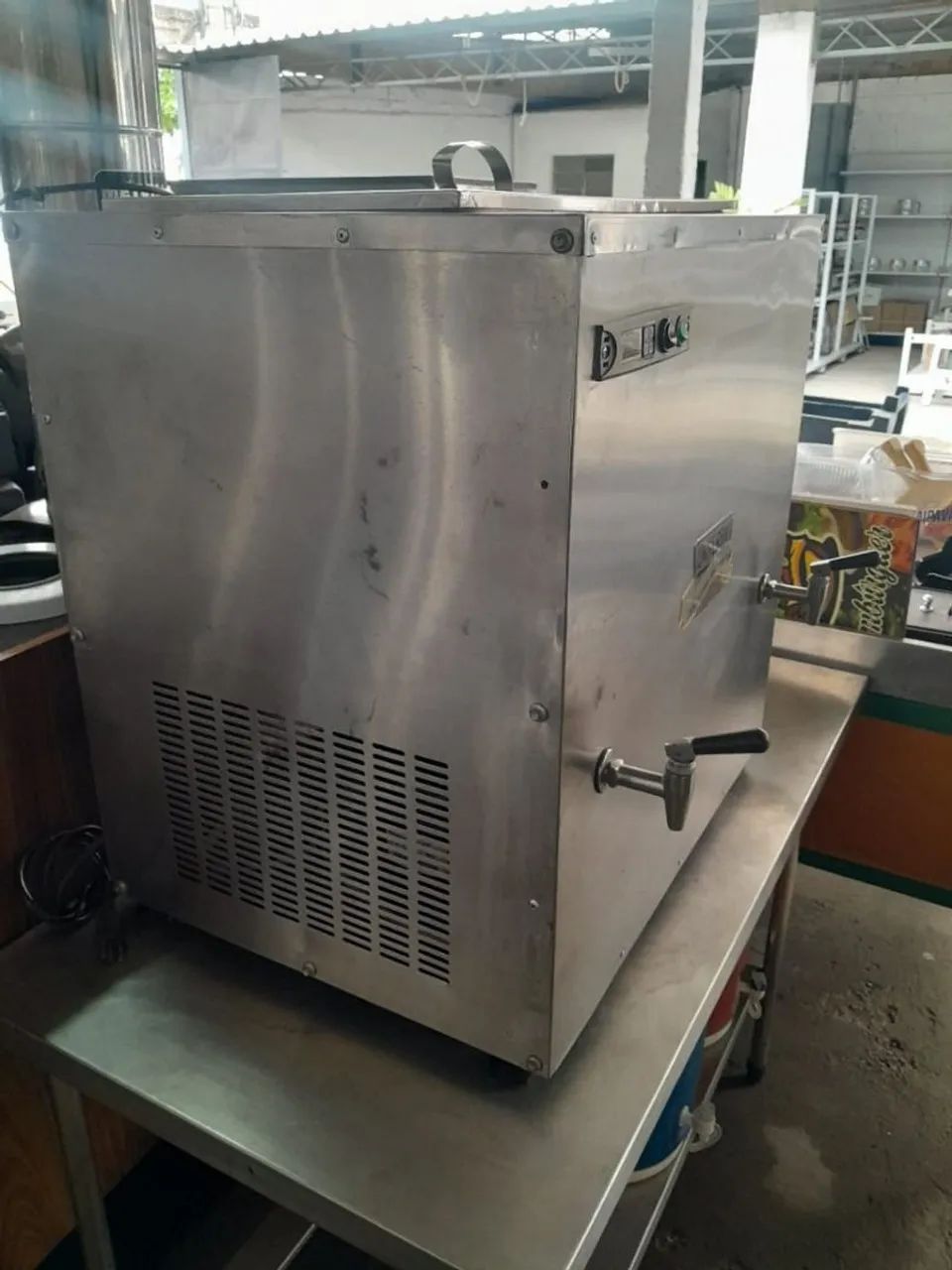 Refresqueira Industrial  50 Litros Universal - Foto 5