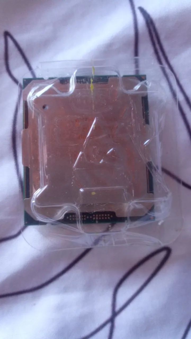 Processador Intel Xeon E5 2650 V4  OEM - Foto 3