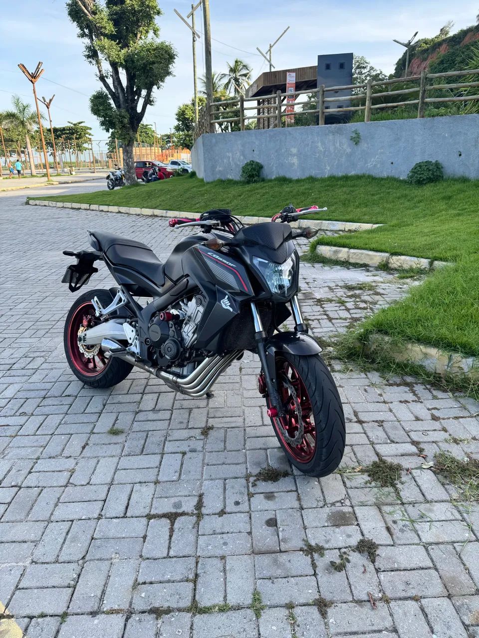 Cb 650f 