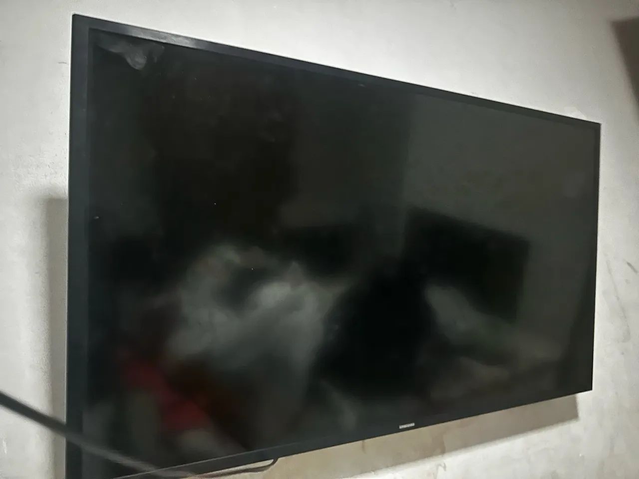 TV 42 polegadas funcionando 200,00 - Foto 3