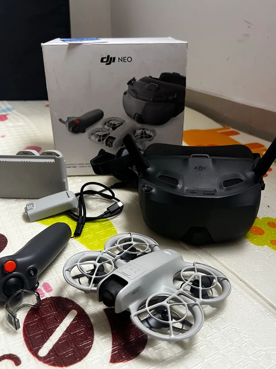 DRONE DJI NEO FLY MORE COMBO (ÓCULOS E CONTROLE) - Foto 2