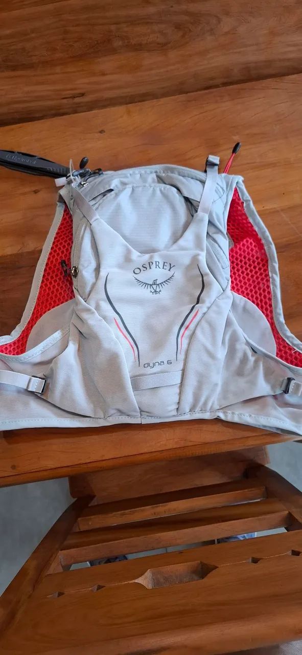 Mochila de hidratação Osprey - Foto 4