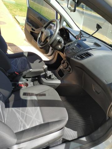 New Fiesta 1.5 14/15 c/ 40.000 km - Foto 16