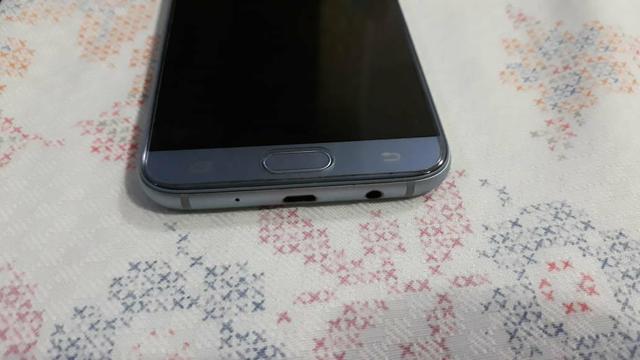 J7pro azul