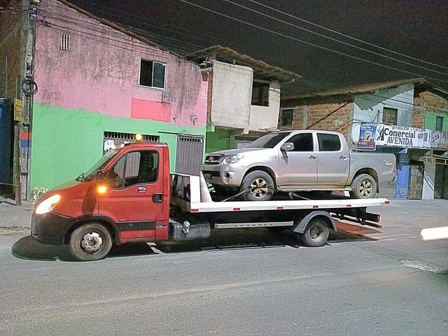 Reboque com responsabilidade 24h